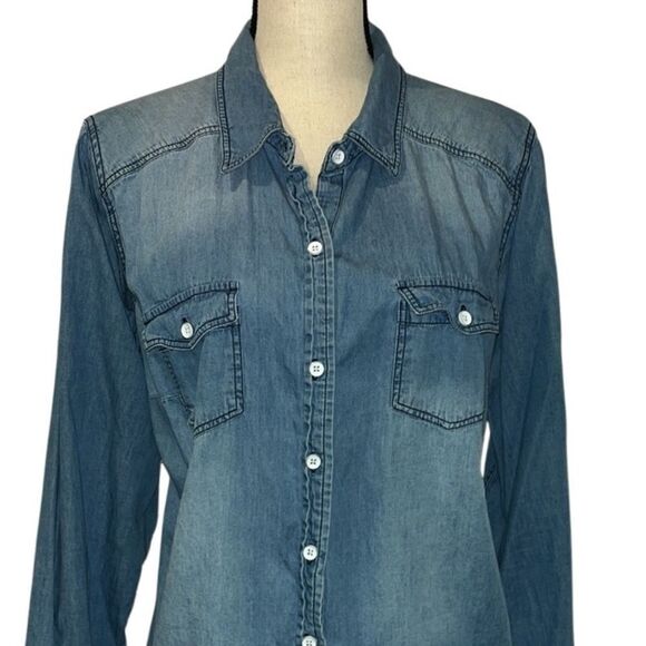 Torrid Button Down Long Sleeve Shirt - Picture 4 of 11